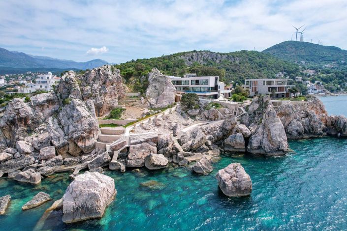 Image No.4-8 Bed Villa for sale