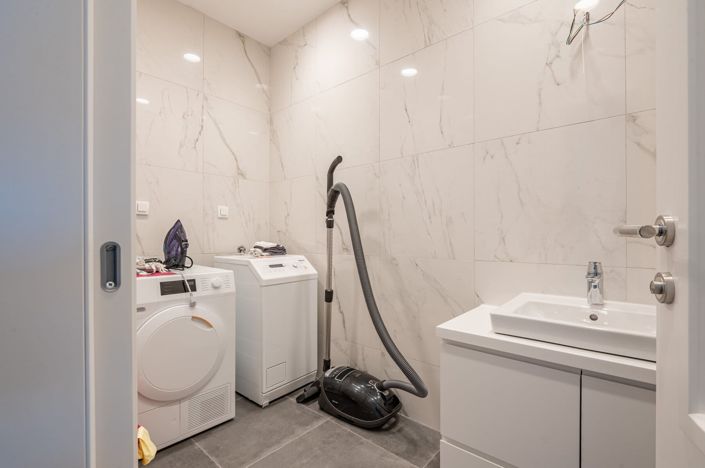 Image No.19-3 Bed Apartment for sale