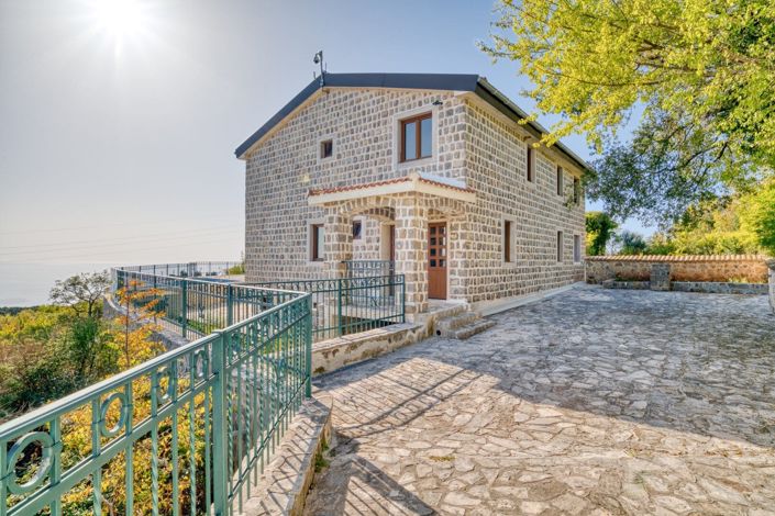 Image No.2-Villa de 6 chambres à vendre à Petrovac