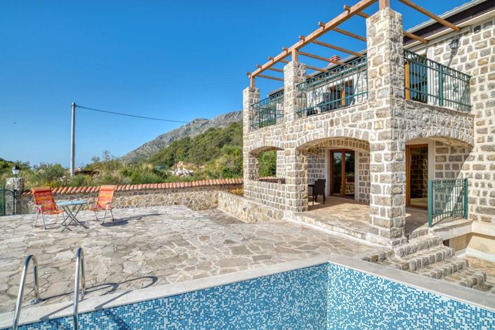 Image No.4-Villa de 6 chambres à vendre à Petrovac