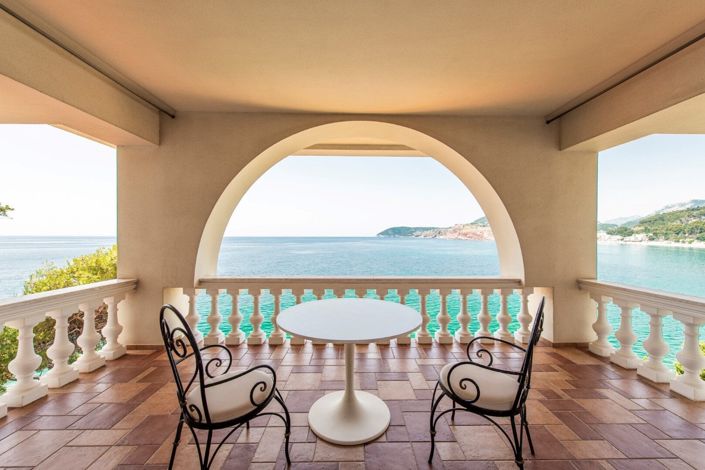 Image No.10-6 Bed Villa for sale