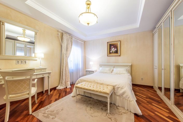 Image No.13-6 Bed Villa for sale