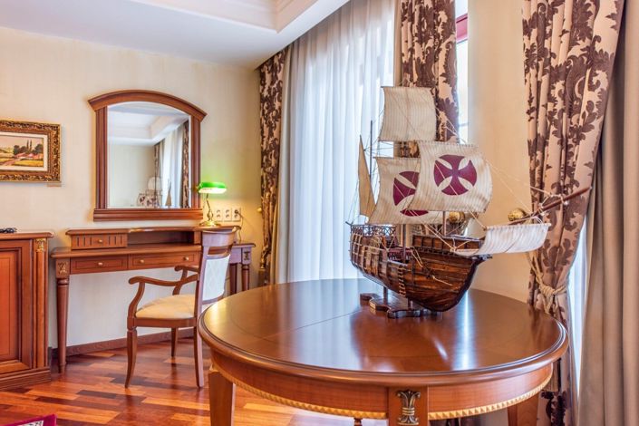 Image No.25-6 Bed Villa for sale