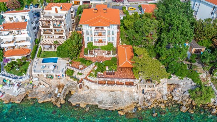 Image No.3-6 Bed Villa for sale