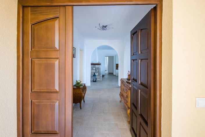 Image No.10-6 Bed Villa for sale