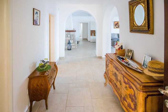 Image No.11-6 Bed Villa for sale