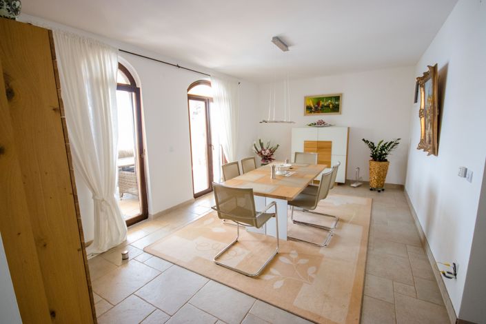 Image No.16-6 Bed Villa for sale