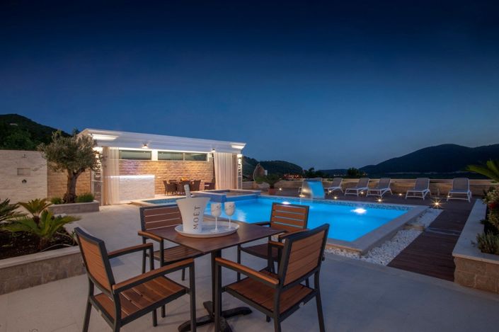Image No.24-3 Bed Villa for sale