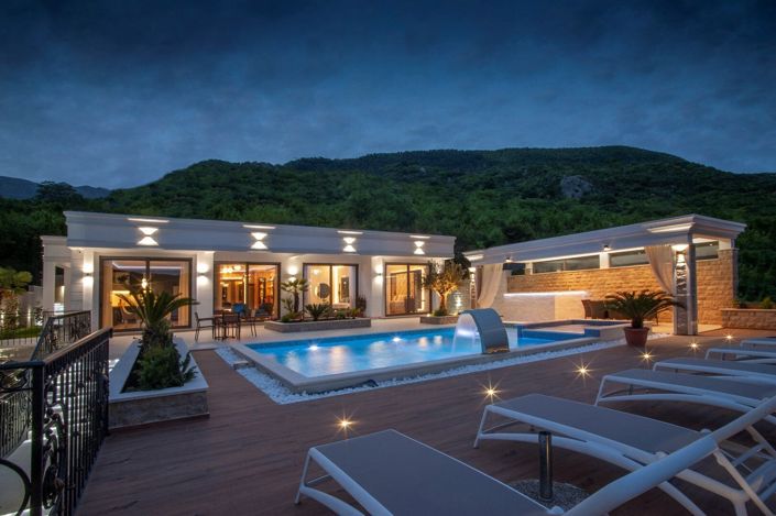 Image No.26-3 Bed Villa for sale