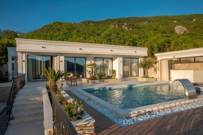 Image No.4-3 Bed Villa for sale