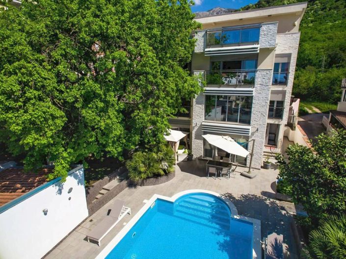 Image No.3-4 Bed Villa for sale