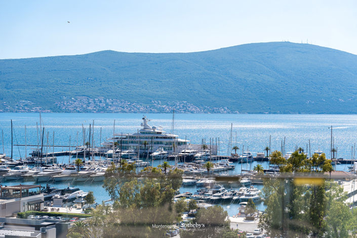 Image No.2-Penthouse de 2 chambres à vendre à Tivat