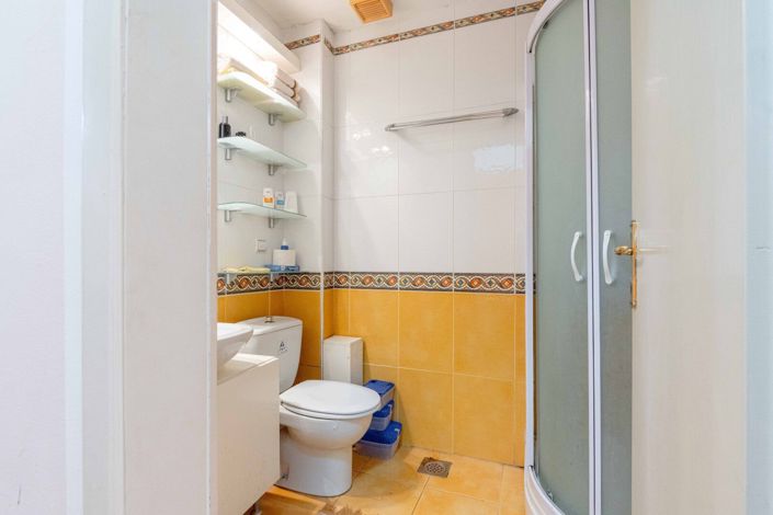 Image No.14-2 Bed Apartment for sale