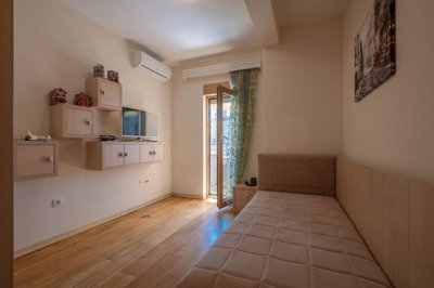 6645d32ee2e119a7782de48810-penthouse-with-3bd