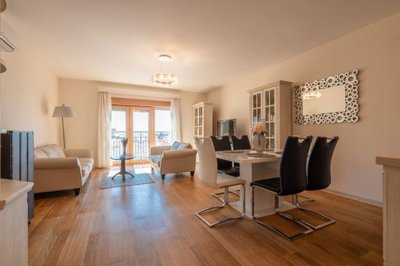 6645d32a6a5df09a662d97997-penthouse-with-3bdr