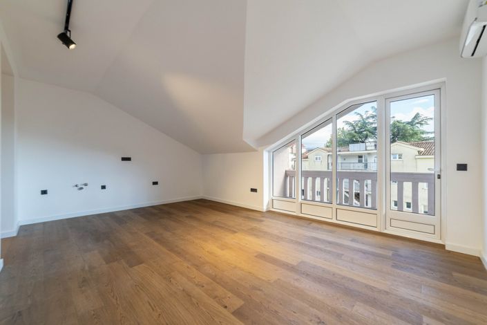 Image No.3-Appartement de 2 chambres à vendre à Tivat