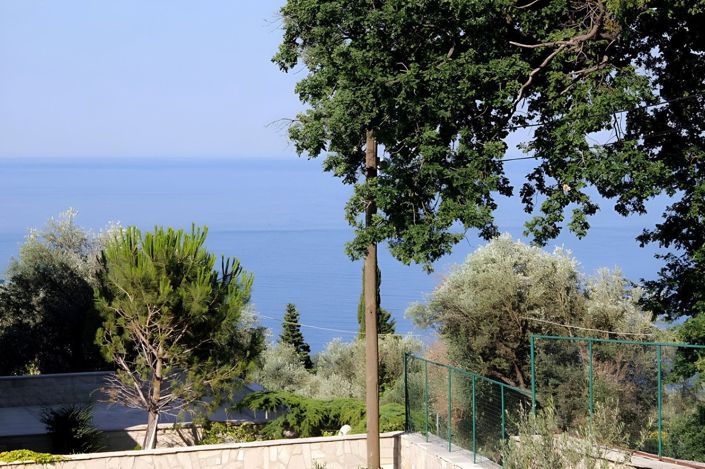 Image No.19-3 Bed Villa for sale