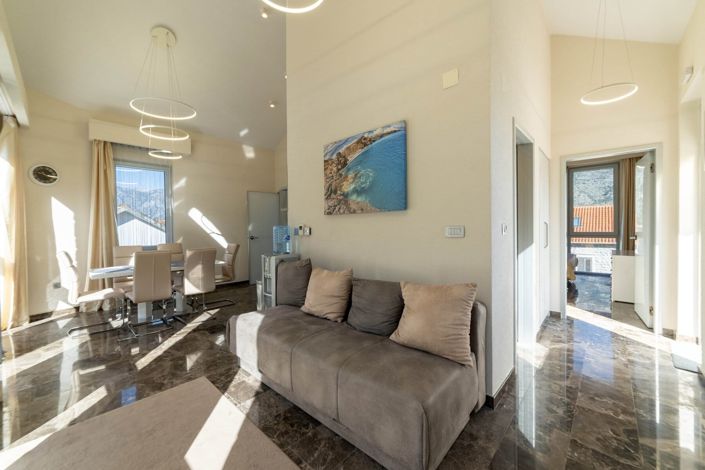 Image No.8-Un hôtel de 9 chambres à vendre à Kotor