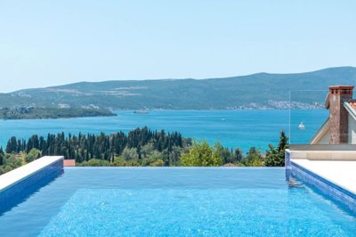 9-tivat-marici-an-exclusive-contemporary-vill