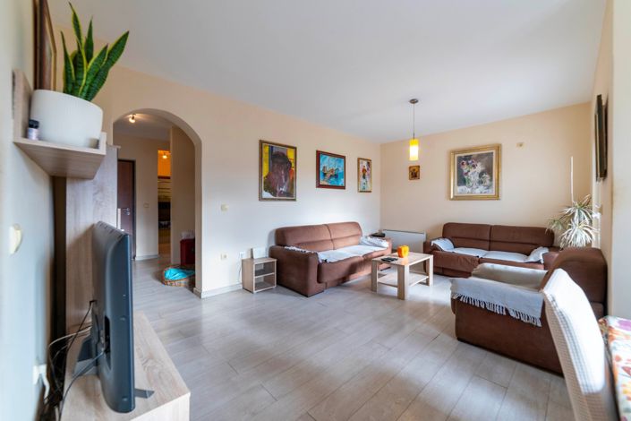 Image No.3-Appartement de 3 chambres à vendre à Tivat