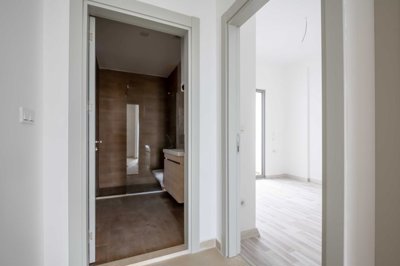 8-new-residential-complex-bar