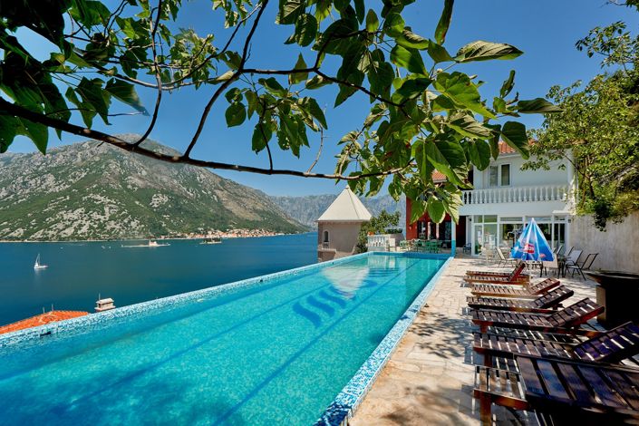 Image No.1-4 Bed Villa for sale
