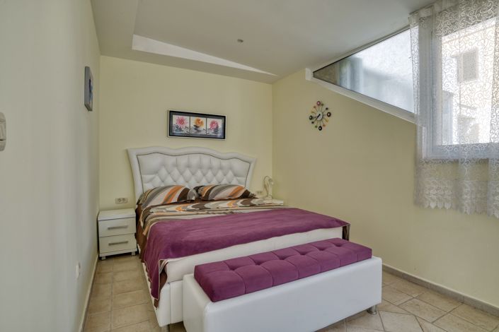 Image No.18-2 Bed Apartment for sale