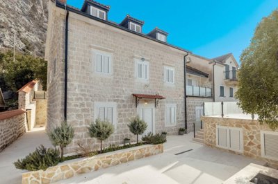 66290cd408d65abd4a9069653-kotor-ljuta-stone-v