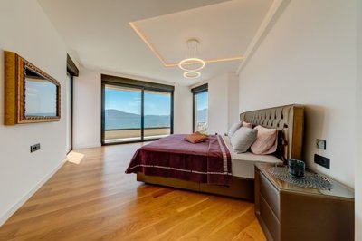 11-tivat-marici-an-exclusive-contemporary-vil