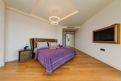 12-tivat-marici-an-exclusive-contemporary-vil