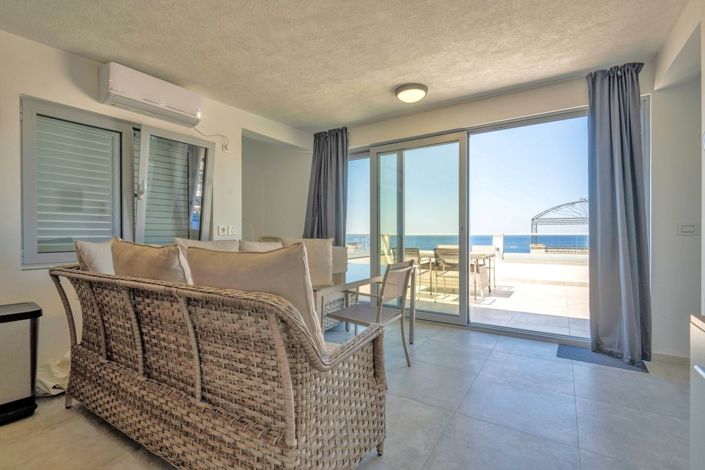 Image No.15-3 Bed Villa for sale