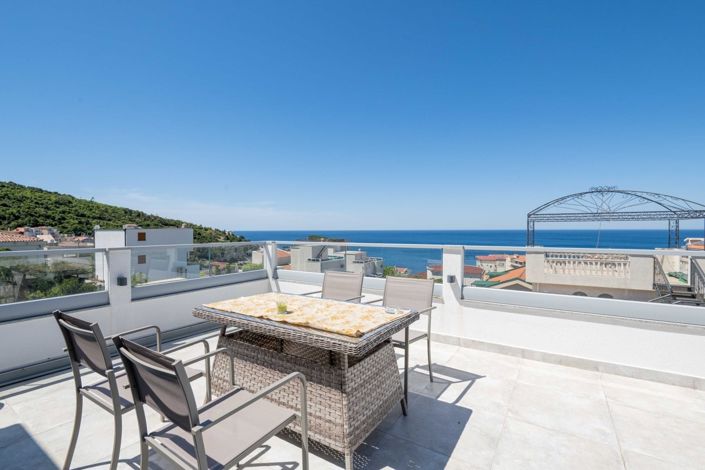 Image No.24-3 Bed Villa for sale