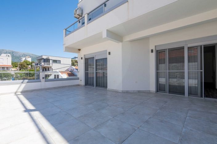 Image No.8-3 Bed Villa for sale