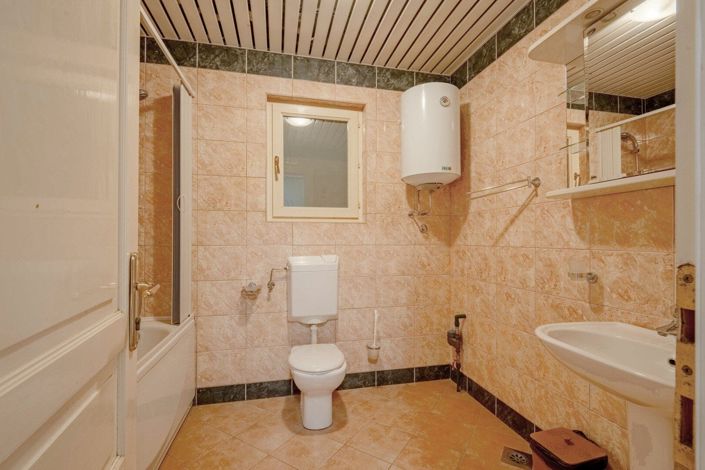 Image No.13-4 Bed Apartment for sale