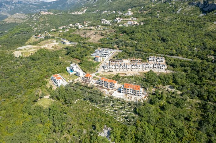 Image No.16-4 Bed House for sale