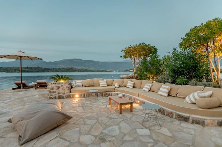 Image No.16-9 Bed Villa for sale