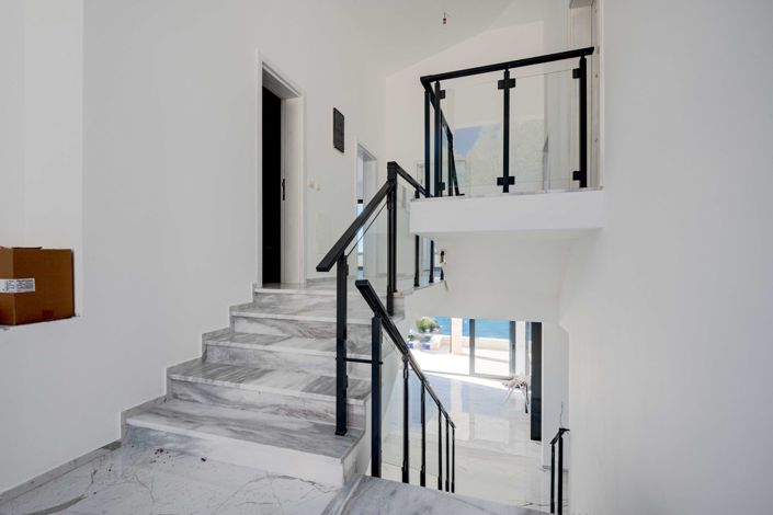 Image No.13-3 Bed Villa for sale