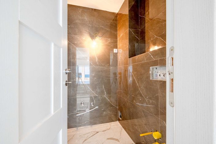 Image No.21-3 Bed Villa for sale