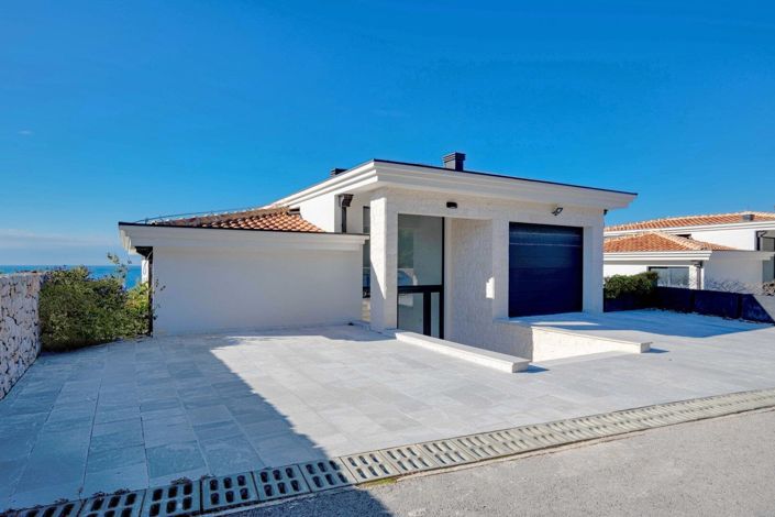 Image No.24-3 Bed Villa for sale