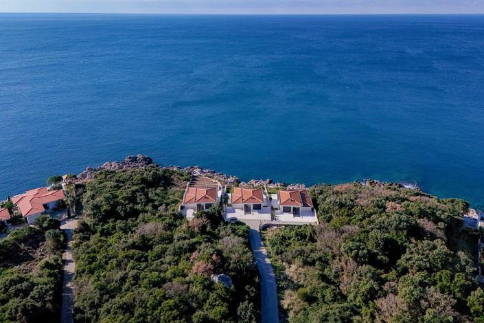 Image No.29-3 Bed Villa for sale