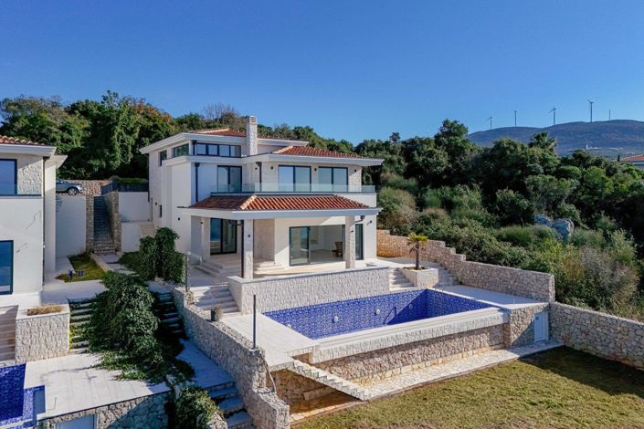 Image No.5-3 Bed Villa for sale