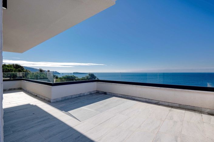 Image No.6-3 Bed Villa for sale