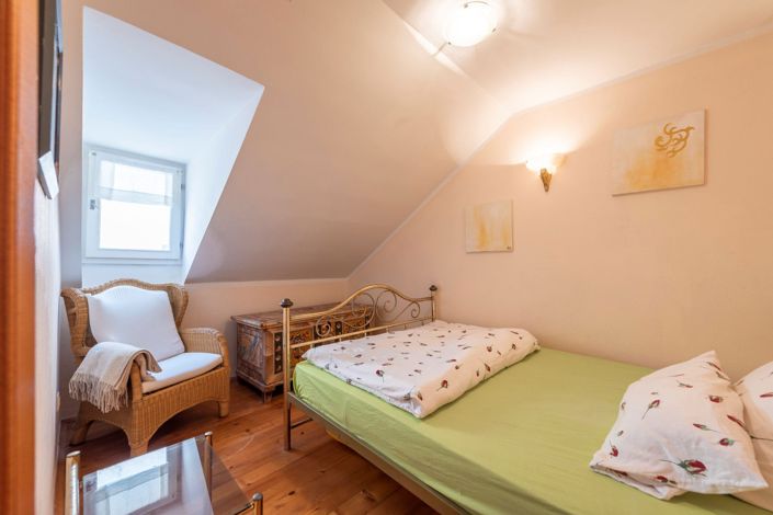 Image No.14-3 Bed House for sale