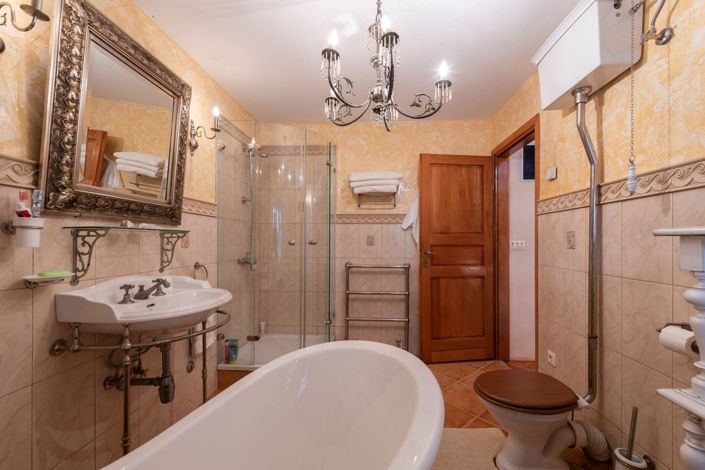 Image No.4-3 Bed House for sale