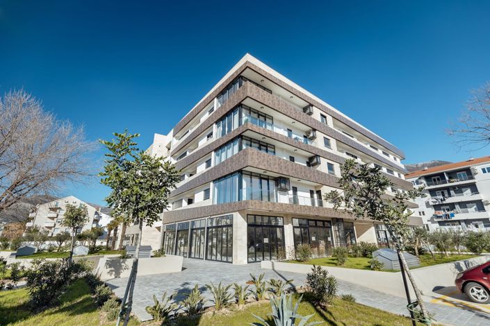 Image No.1-Appartement de 1 chambre à vendre à Tivat