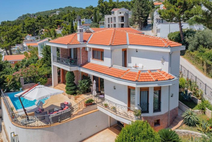 Image No.3-3 Bed Villa for sale