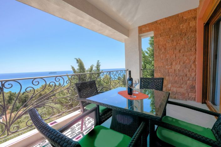 Image No.7-3 Bed Villa for sale