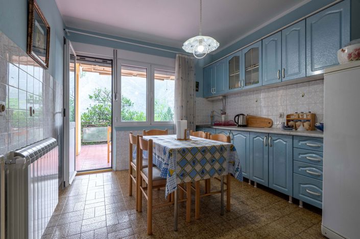 Image No.5-Maison de 3 chambres à vendre à Dobrota