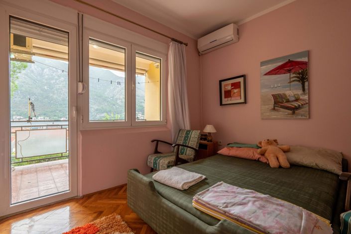 Image No.8-Maison de 3 chambres à vendre à Dobrota