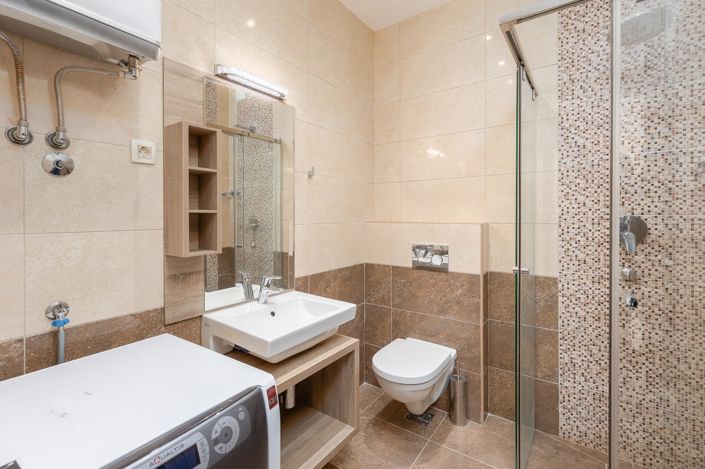 Image No.12-3 Bed Apartment for sale